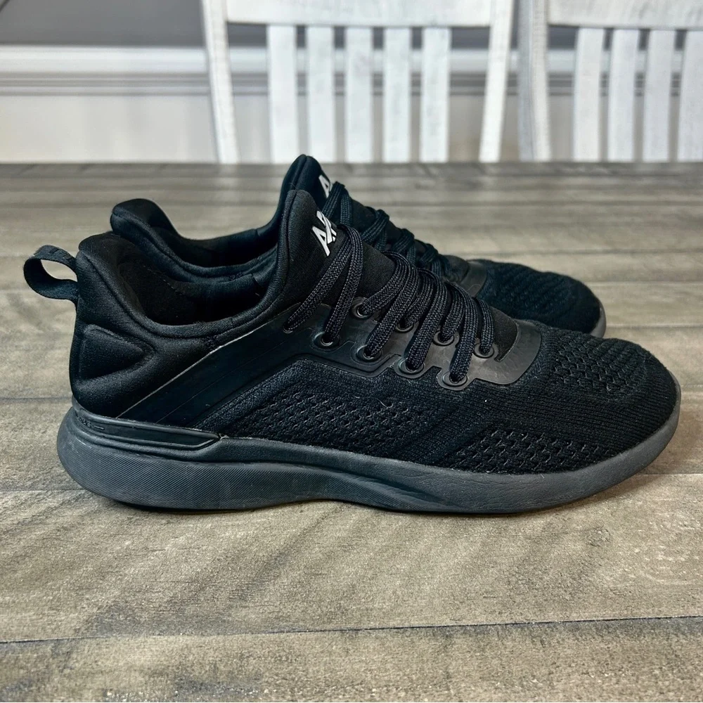 APL TechLoom Tracer Black Athletic Running Shoes Woman Size 8 - Picture 2 of 7